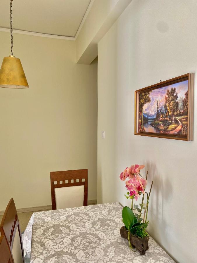 Quiet Near Subway And Acropolis 2 Bedrooms Apt เอเธนส์ ภายนอก รูปภาพ